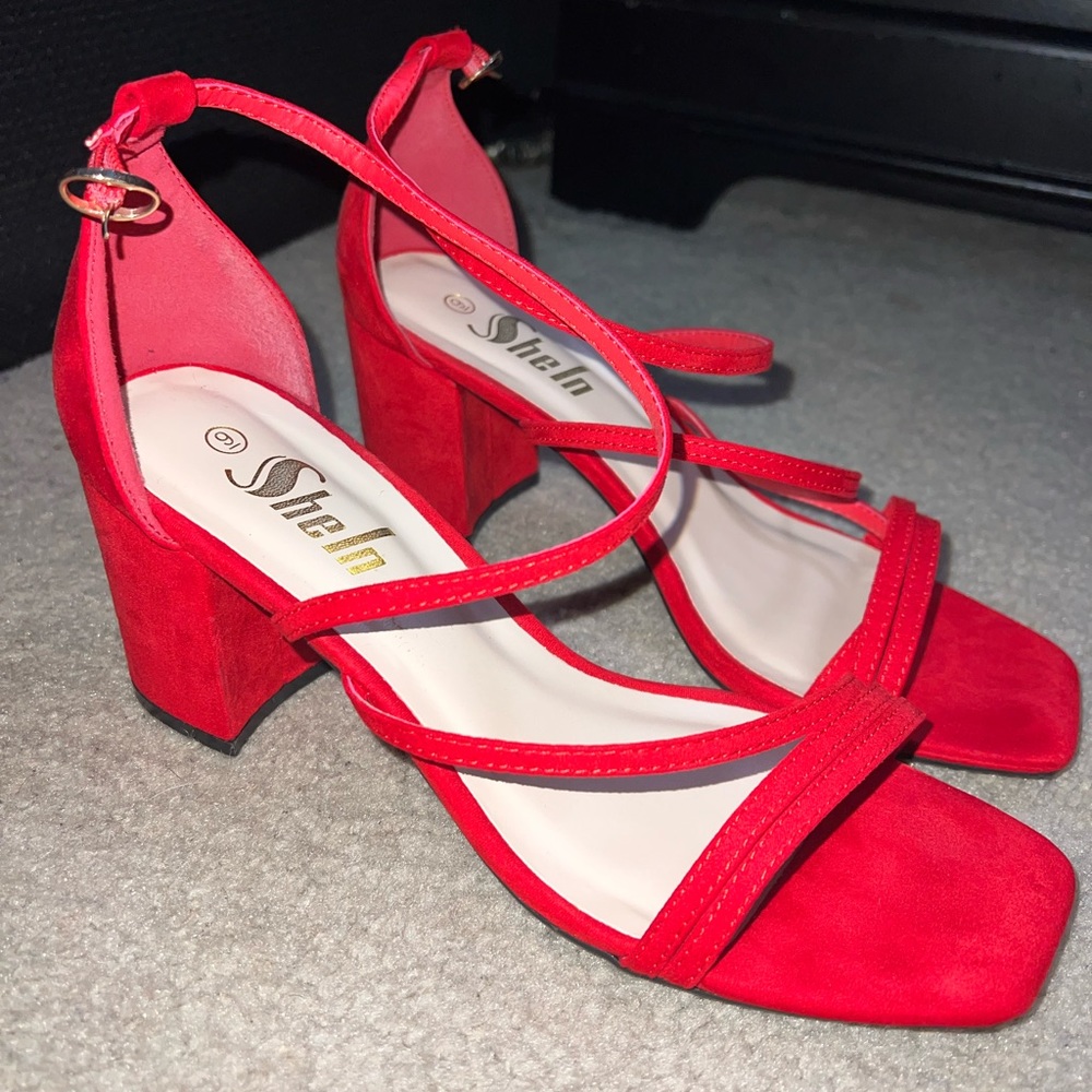 Red Heels Womens Size 9 New